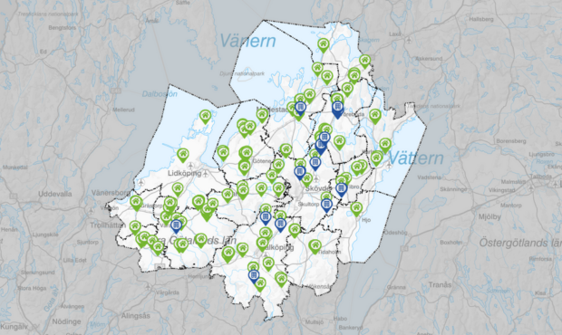 Karta över Skaraborg med lediga tomter markerade.