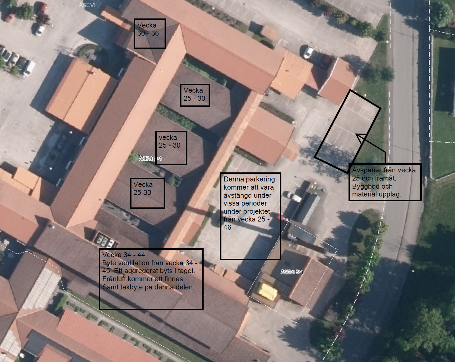 Bild på Kommunens hus med markeringar för vilket tak som kommer att bytas under aktuell tidsperiod. 